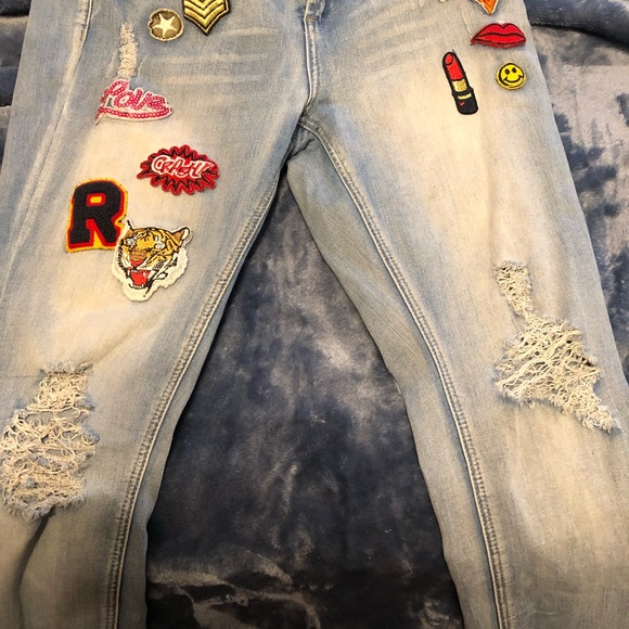 Jean - Picture 3 of 3